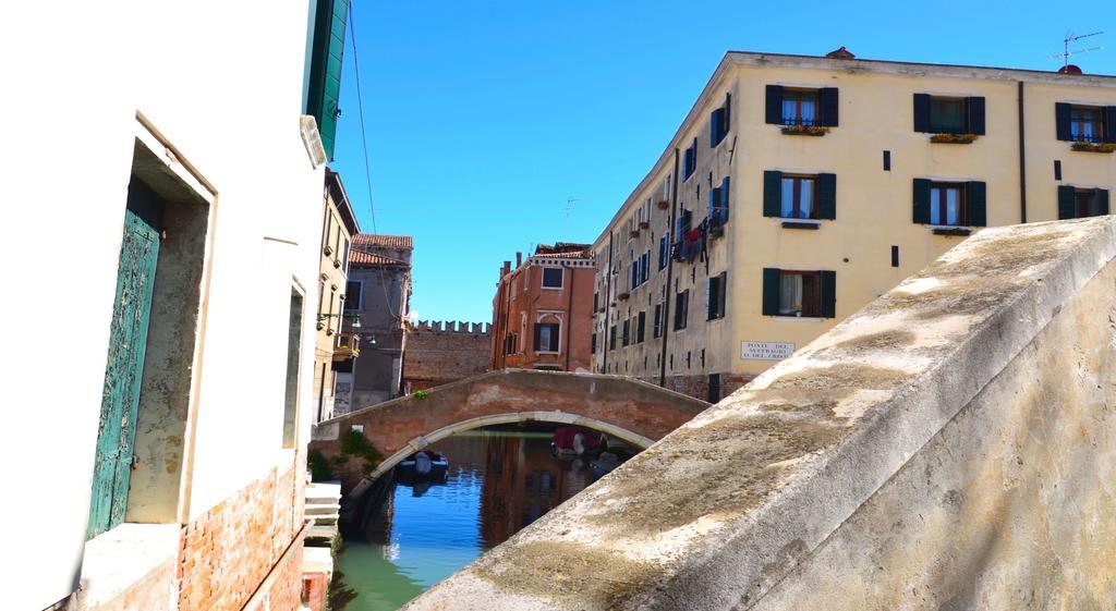 Ca Sagredo Al Ponte Bed & Breakfast Venesia Bagian luar foto