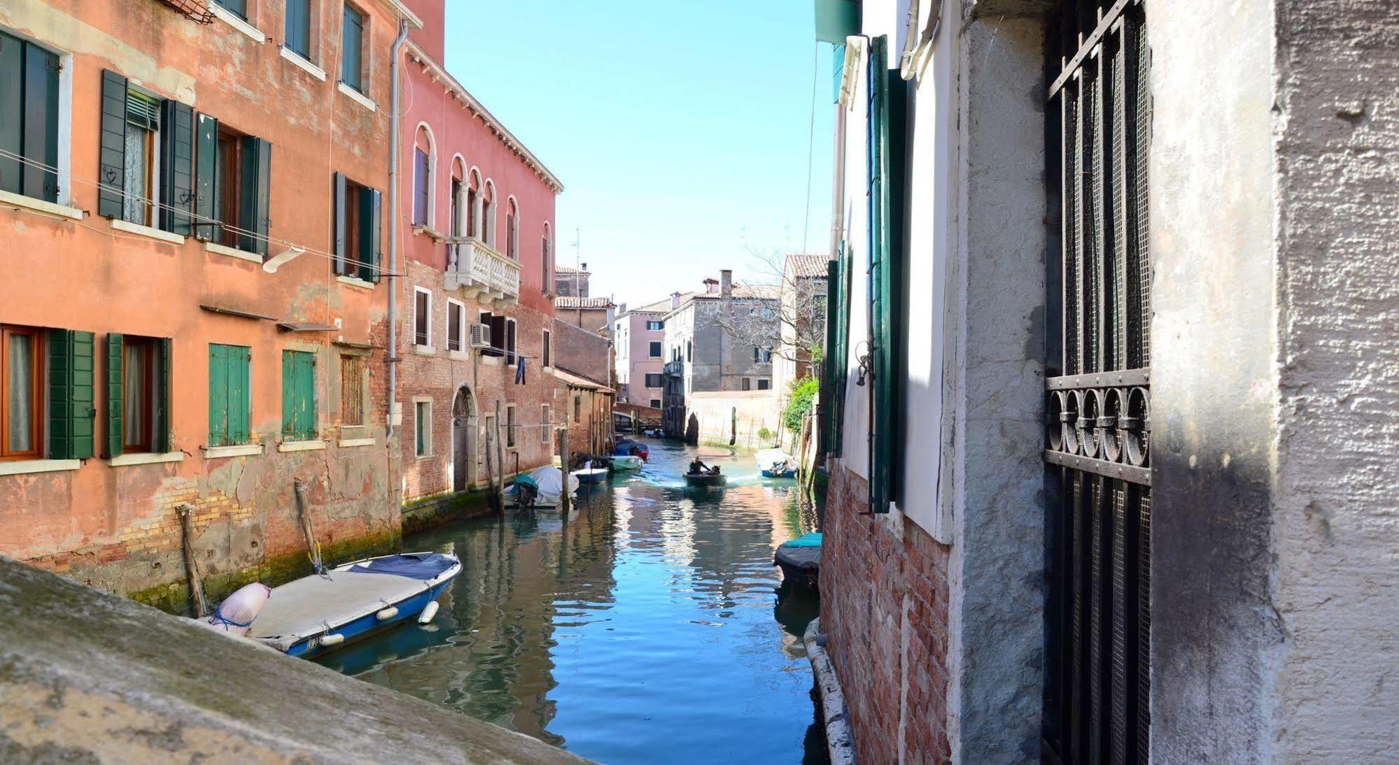 Ca Sagredo Al Ponte Bed & Breakfast Venesia Bagian luar foto